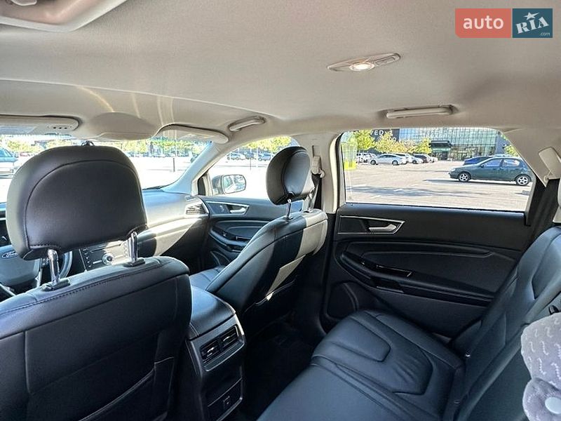 Позашляховик / Кросовер Ford Edge 2018 в Києві