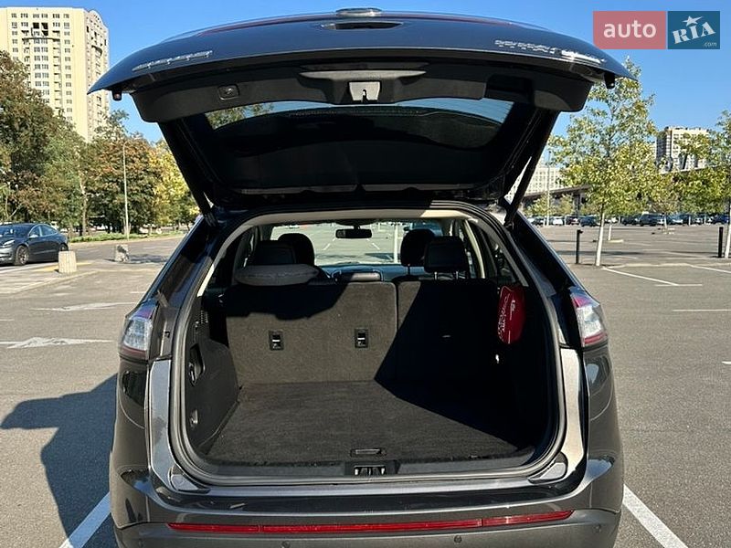 Позашляховик / Кросовер Ford Edge 2018 в Києві