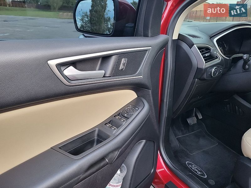 Позашляховик / Кросовер Ford Edge 2021 в Луцьку