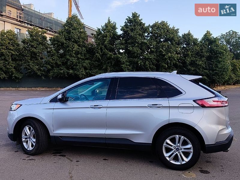 Позашляховик / Кросовер Ford Edge 2019 в Умані