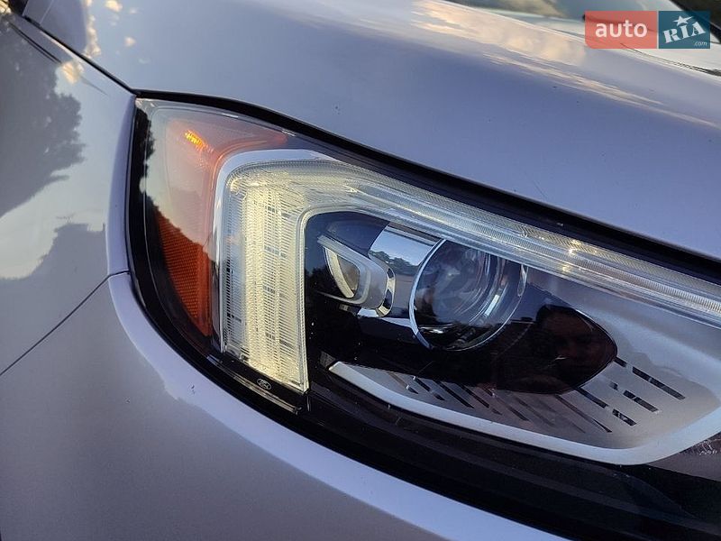 Позашляховик / Кросовер Ford Edge 2019 в Умані