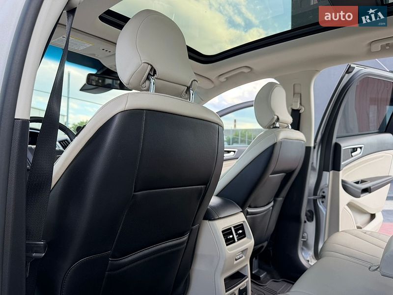 Внедорожник / Кроссовер Ford Edge 2015 в Ивано-Франковске