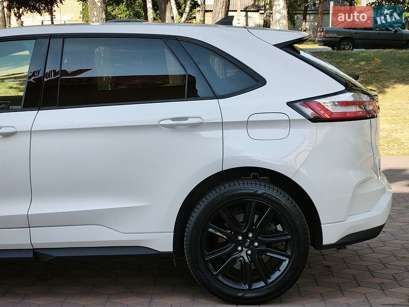 Внедорожник / Кроссовер Ford Edge 2022 в Лубнах