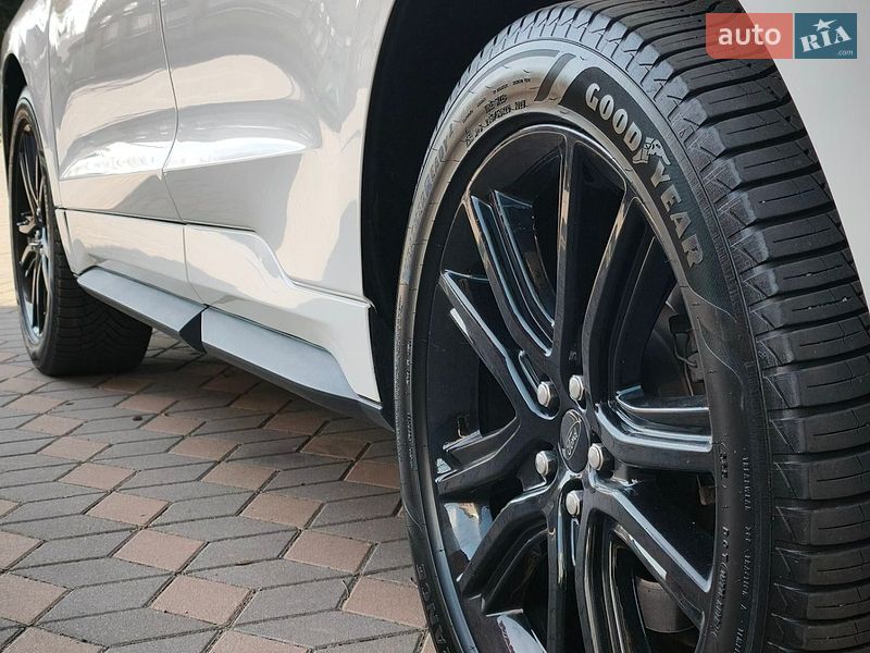 Позашляховик / Кросовер Ford Edge 2022 в Лубнах