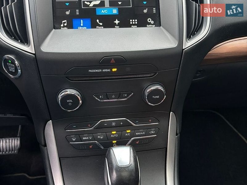 Внедорожник / Кроссовер Ford Edge 2017 в Киеве