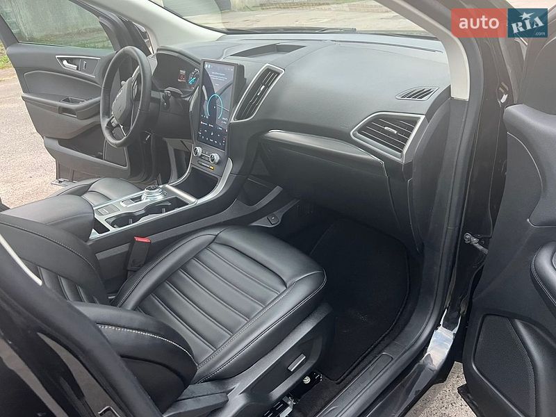 Позашляховик / Кросовер Ford Edge 2022 в Острозі