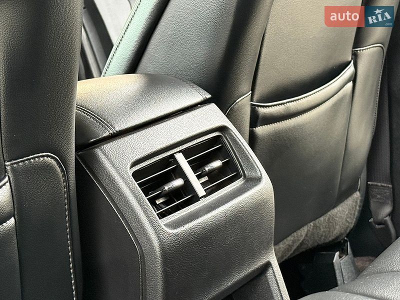 Позашляховик / Кросовер Ford Edge 2016 в Дрогобичі фото 64 Позашляховик / Кросовер Ford Edge 2016 в Дрогобичі