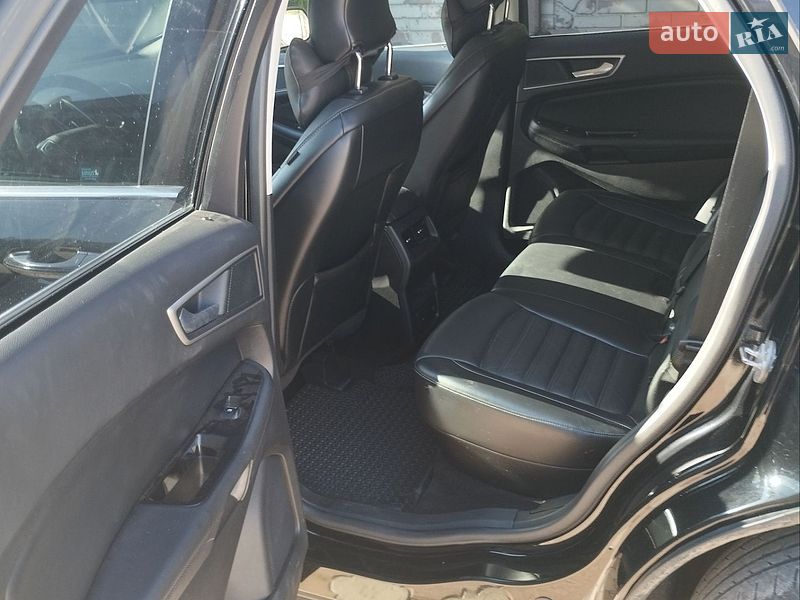 Внедорожник / Кроссовер Ford Edge 2016 в Сахновщине