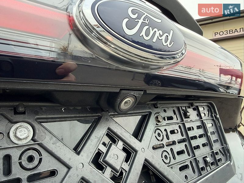 Внедорожник / Кроссовер Ford Edge 2018 в Луцке