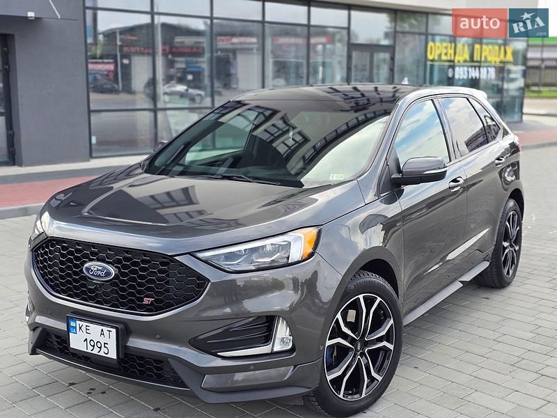 Внедорожник / Кроссовер Ford Edge 2018 в Ивано-Франковске