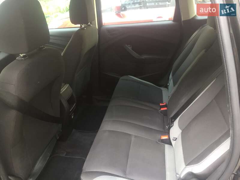 Внедорожник / Кроссовер Ford Escape 2012 в Сумах