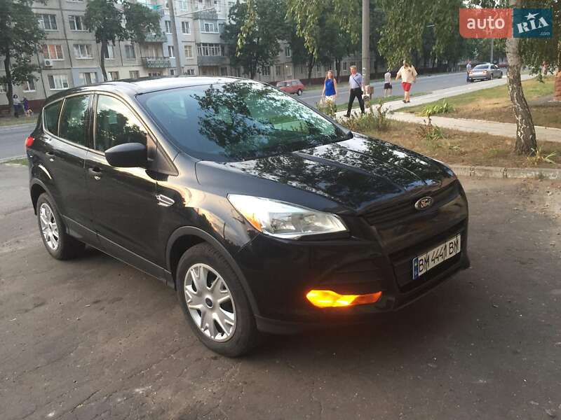 Внедорожник / Кроссовер Ford Escape 2012 в Сумах