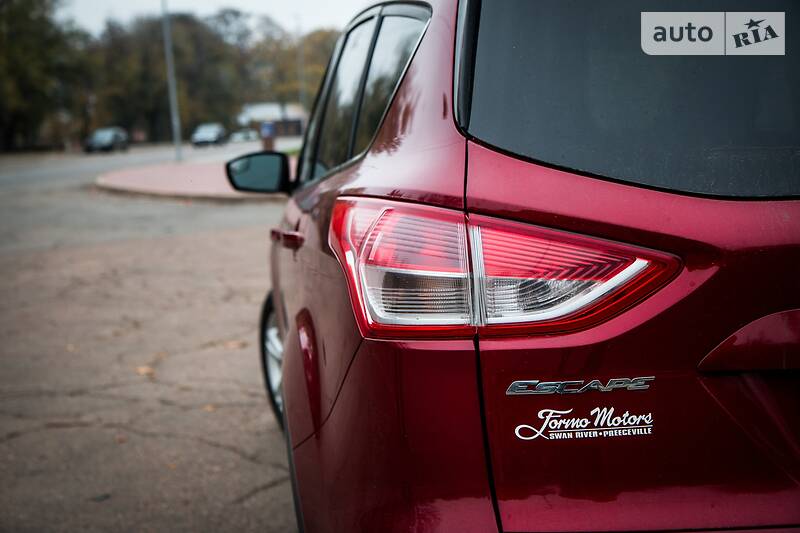 Позашляховик / Кросовер Ford Escape 2014 в Кропивницькому