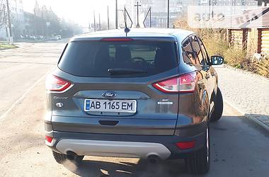 Внедорожник / Кроссовер Ford Escape 2015 в Виннице