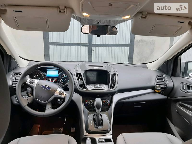 Позашляховик / Кросовер Ford Escape 2015 в Борщеві
