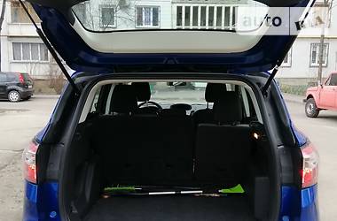 Позашляховик / Кросовер Ford Escape 2018 в 