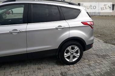 Внедорожник / Кроссовер Ford Escape 2015 в Борщеве