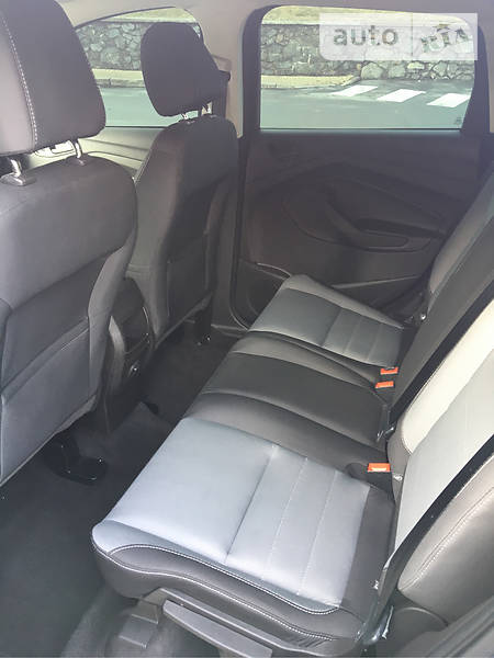 Позашляховик / Кросовер Ford Escape 2017 в Вінниці