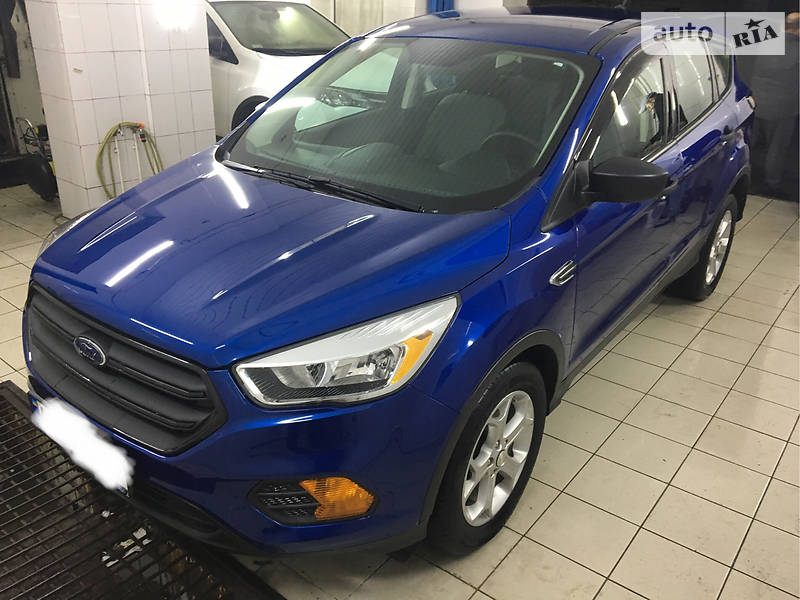 Позашляховик / Кросовер Ford Escape 2017 в Вінниці