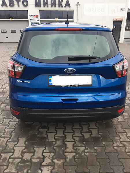 Позашляховик / Кросовер Ford Escape 2017 в Вінниці