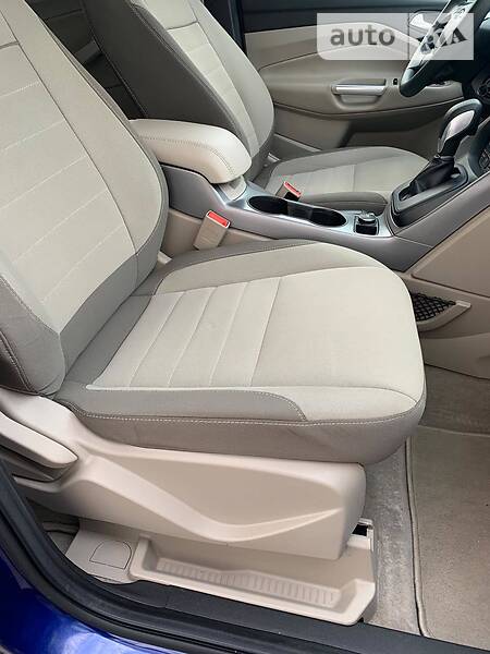 Позашляховик / Кросовер Ford Escape 2015 в Запоріжжі фото 15 Позашляховик / Кросовер Ford Escape 2015 в Запоріжжі