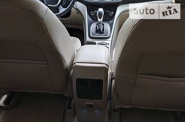 Позашляховик / Кросовер Ford Escape 2013 в 