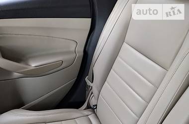 Позашляховик / Кросовер Ford Escape 2013 в 