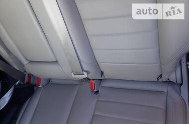 Внедорожник / Кроссовер Ford Escape 2015 в 