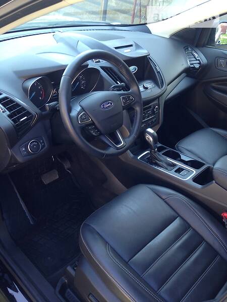 Позашляховик / Кросовер Ford Escape 2017 в Тернополі