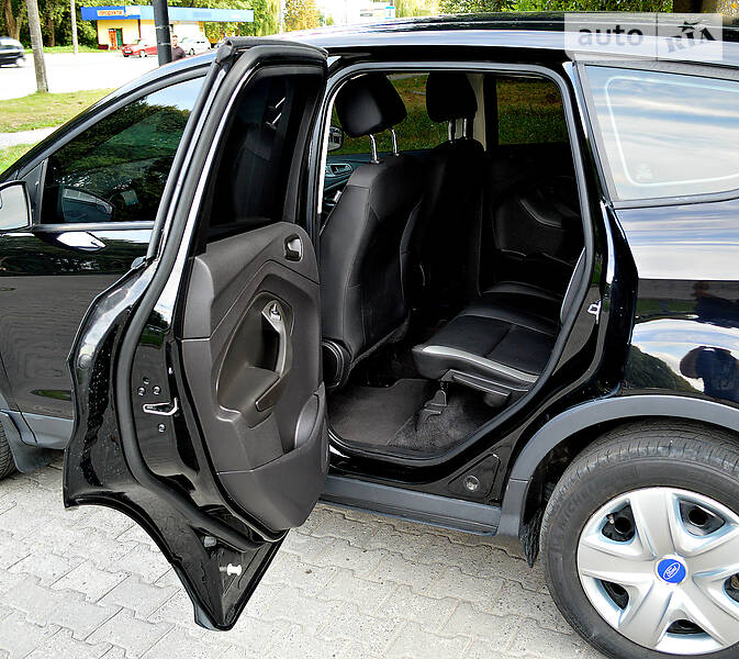 Позашляховик / Кросовер Ford Escape 2015 в Хмельницькому