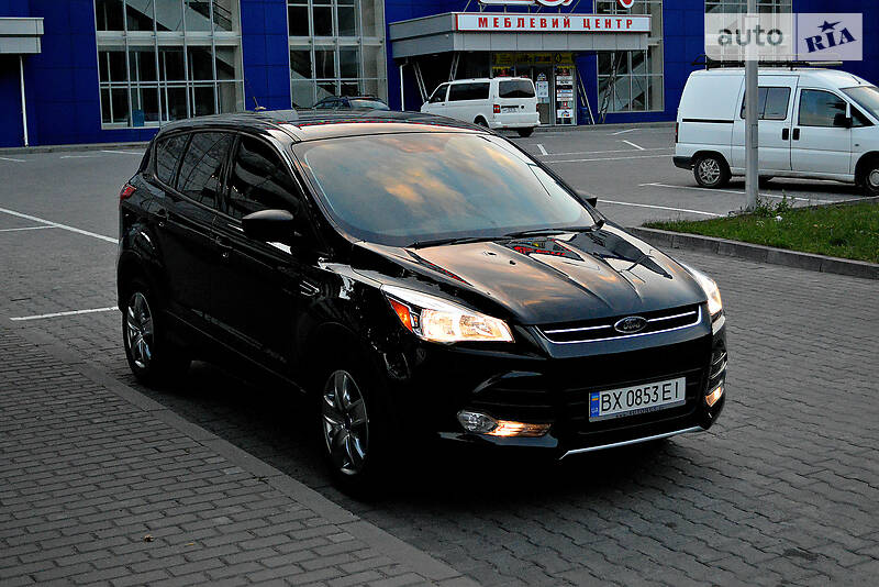 Позашляховик / Кросовер Ford Escape 2015 в Хмельницькому