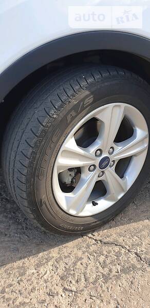 Позашляховик / Кросовер Ford Escape 2016 в Нікополі