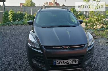 Внедорожник / Кроссовер Ford Escape 2015 в Мукачево