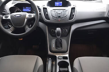 Внедорожник / Кроссовер Ford Escape 2015 в Киеве