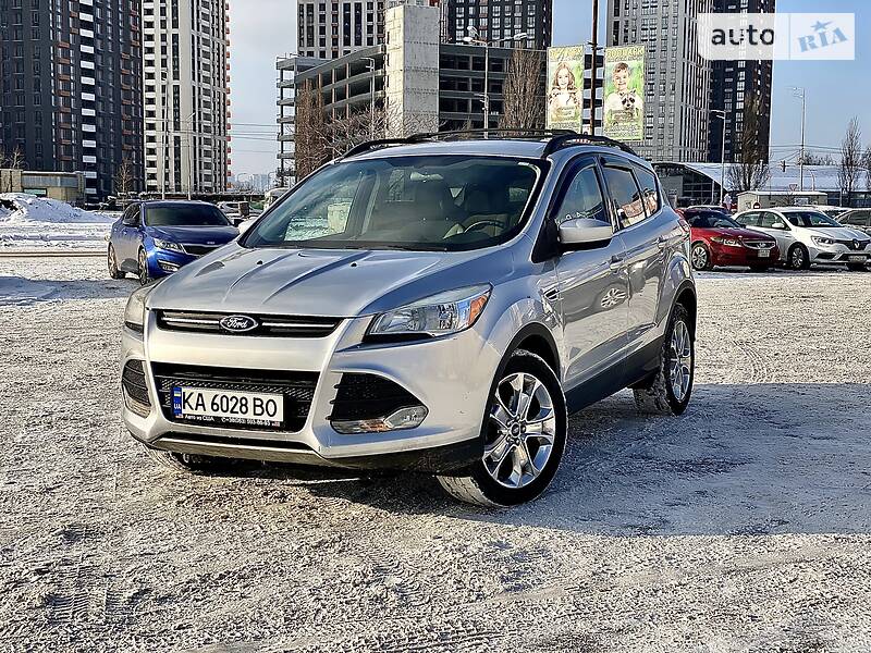 Внедорожник / Кроссовер Ford Escape 2012 в Киеве