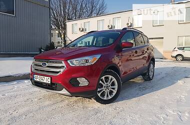 Внедорожник / Кроссовер Ford Escape 2017 в Запорожье