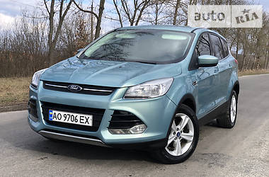 Внедорожник / Кроссовер Ford Escape 2013 в Ужгороде