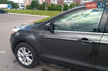 Внедорожник / Кроссовер Ford Escape 2018 в Львове