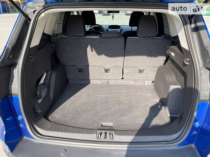 Внедорожник / Кроссовер Ford Escape 2016 в Тернополе