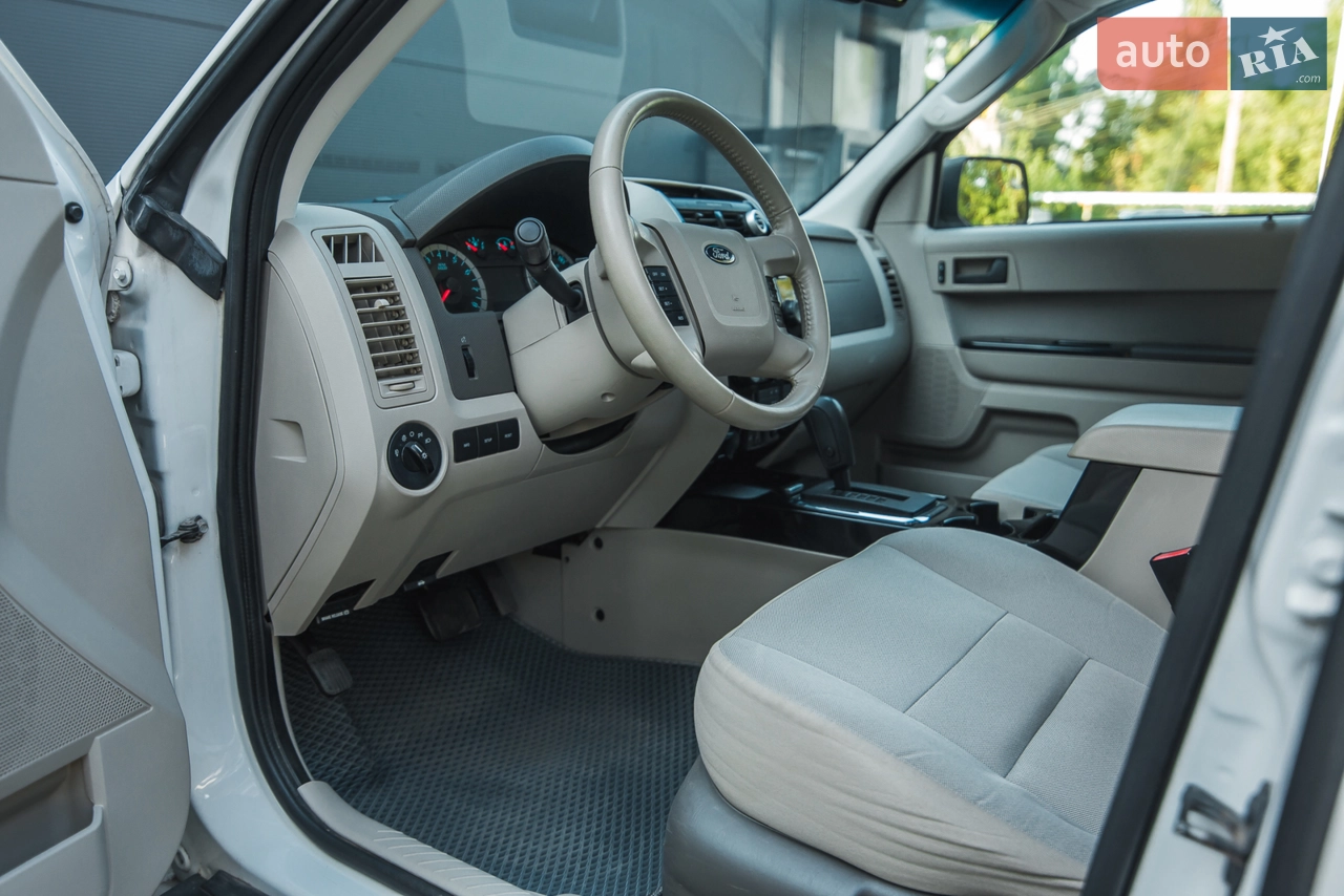 2011 Ford Escape - мініатюра 28