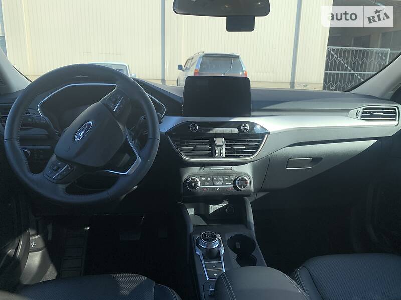 Внедорожник / Кроссовер Ford Escape 2019 в Одессе