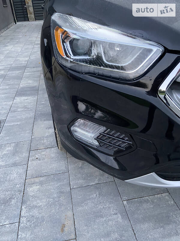 Позашляховик / Кросовер Ford Escape 2017 в Івано-Франківську фото 6 Позашляховик / Кросовер Ford Escape 2017 в Івано-Франківську