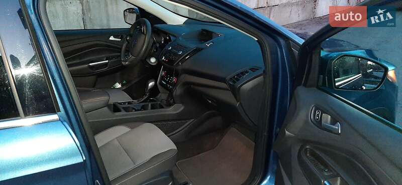 Внедорожник / Кроссовер Ford Escape 2018 в Киеве фото 13 Внедорожник / Кроссовер Ford Escape 2018 в Киеве