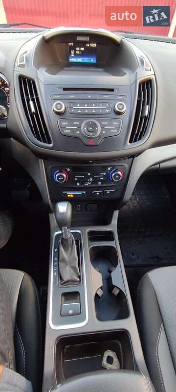 Внедорожник / Кроссовер Ford Escape 2017 в Киеве фото 11 Внедорожник / Кроссовер Ford Escape 2017 в Киеве