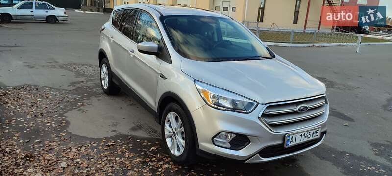 Внедорожник / Кроссовер Ford Escape 2017 в Киеве фото 4 Внедорожник / Кроссовер Ford Escape 2017 в Киеве