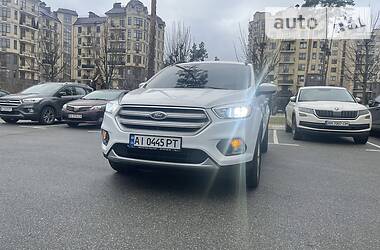 Позашляховик / Кросовер Ford Escape 2018 в Києві