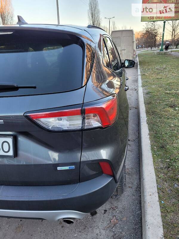 Внедорожник / Кроссовер Ford Escape 2020 в Кременчуге