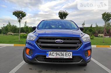 Позашляховик / Кросовер Ford Escape 2017 в Києві