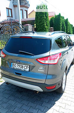 Внедорожник / Кроссовер Ford Escape 2014 в Черновцах