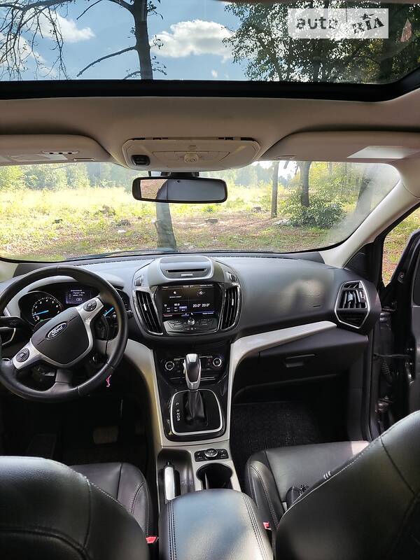 Внедорожник / Кроссовер Ford Escape 2012 в Виннице